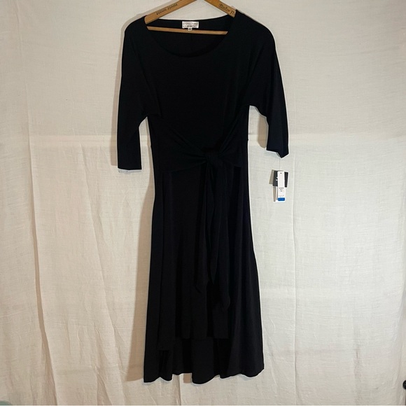 NWT Signature by Robbie Bee black tie front dress. Size XL - Picture 1 of 12